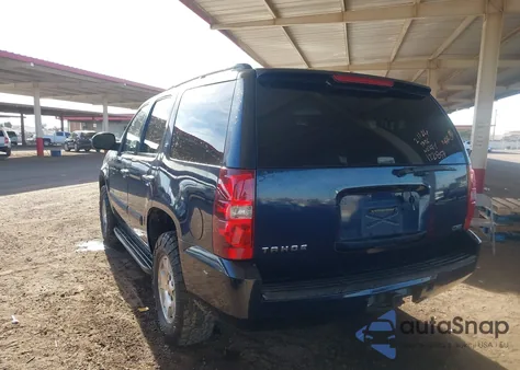 2008 Chevrolet Tahoe Lt из США, поврежденный, VIN 1GNFC13098R122857